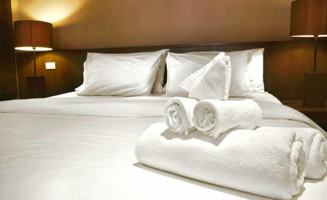 Travelodge By Wyndham Lodge *